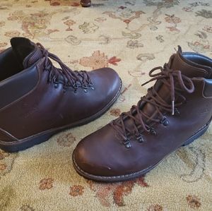 Men's Hiking Boots